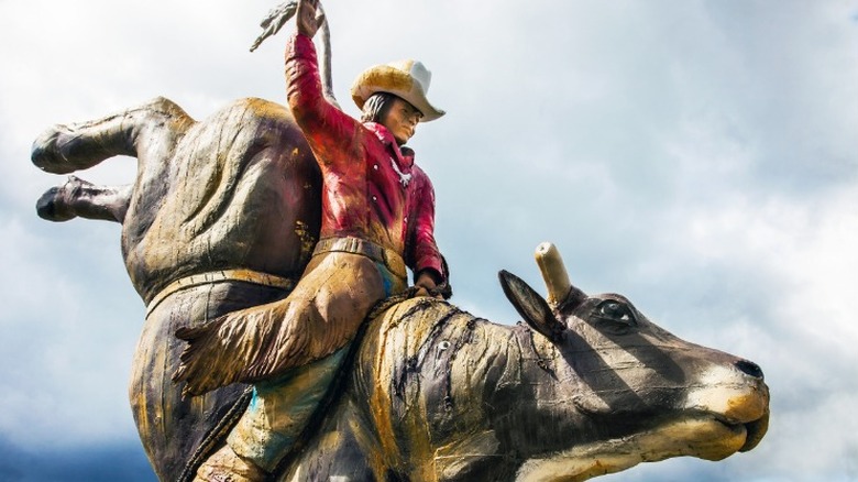 Williams Lake stampede statue