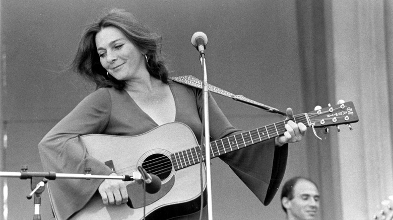 Judy Collins performing in 1970