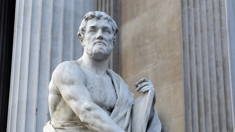 statue of the Roman historian Tacitus at Austrian Parliament
