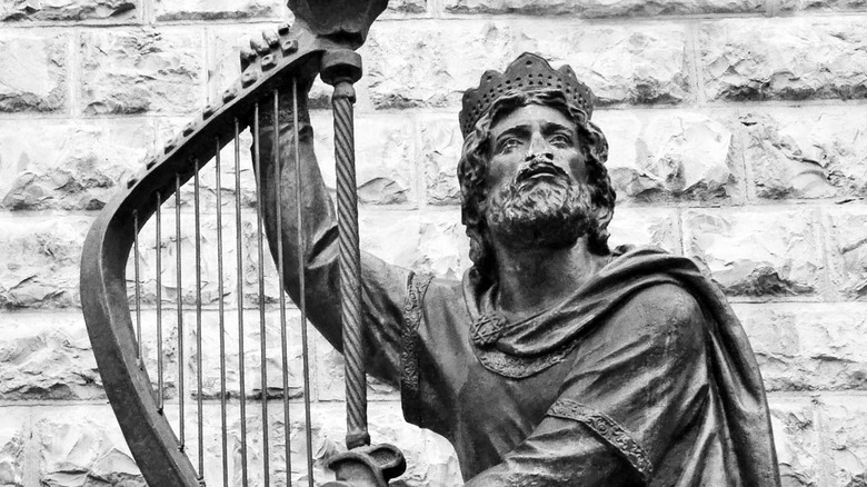 Statue of King David playing the harp