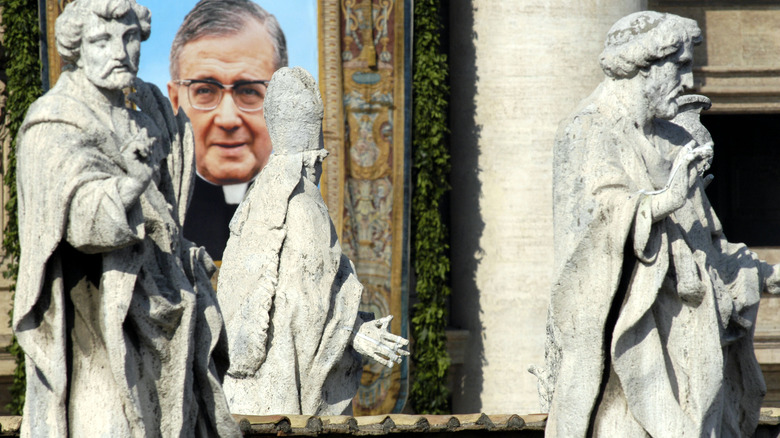 tapestry of opus dei founder josemaria escriva