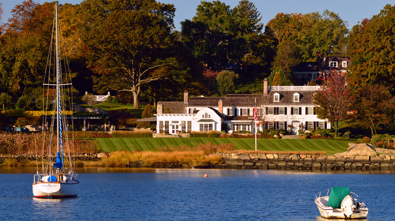 Waterfront mansion in Greenwich, CT