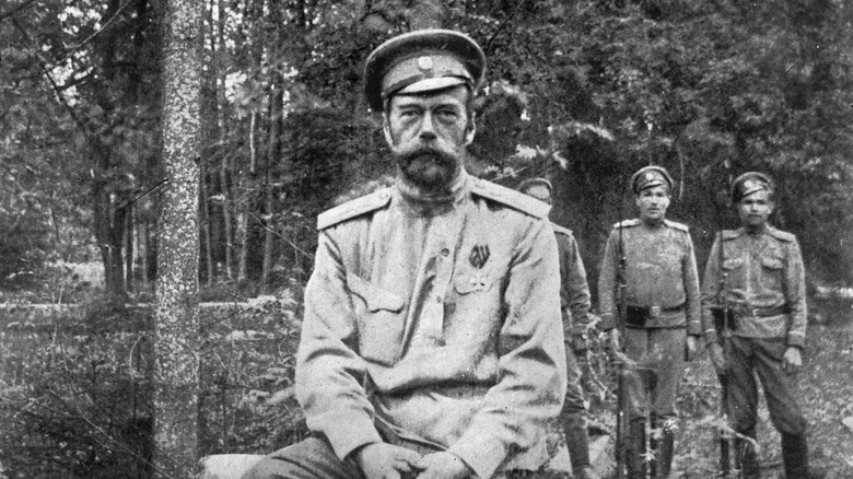 Nicholas II and guards
