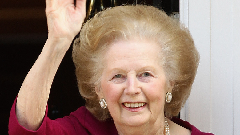 Margaret Thatcher waving