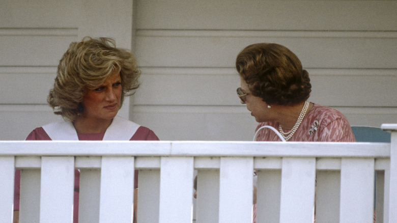 Princess Diana and Queen Elizabeth porch
