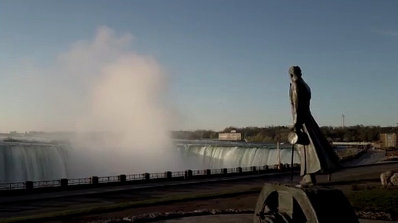 Tesla statue, Niagara Falls, Ontario