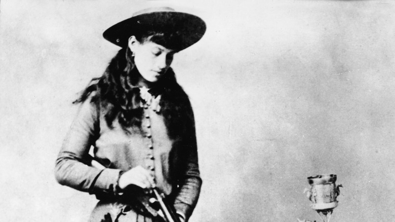 Annie Oakley loads