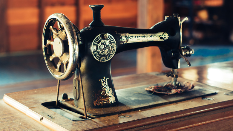 vintage sewing machine