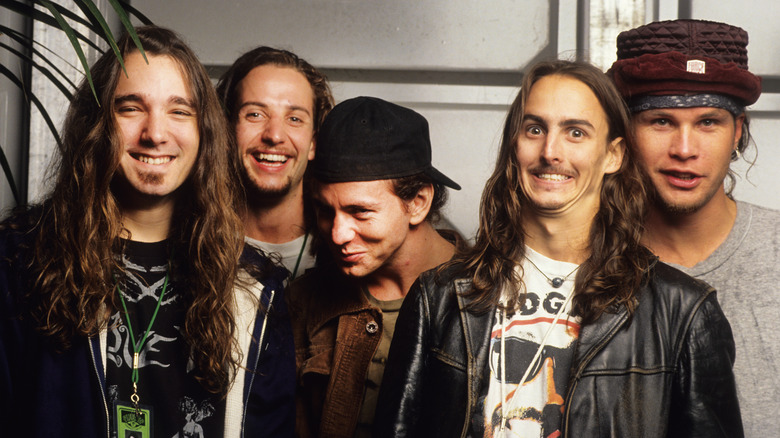 Pearl Jam posing for a photo in 1992