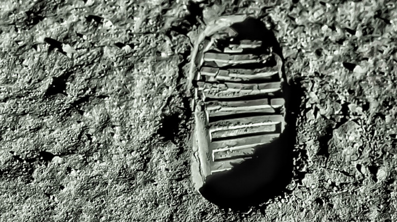 Buzz Aldrin footprint on Moon