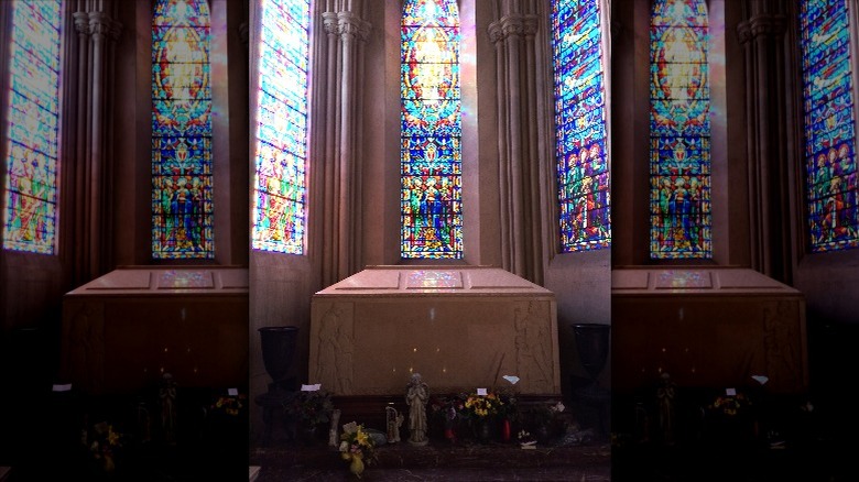 Michael Jackson's grave