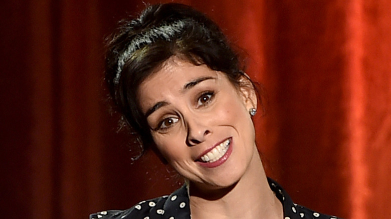 Sarah Silverman hand spread on stage