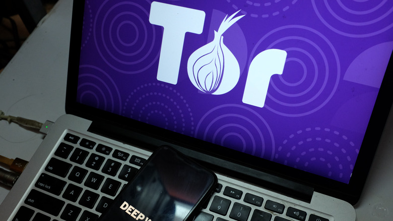 Tor logo on laptop