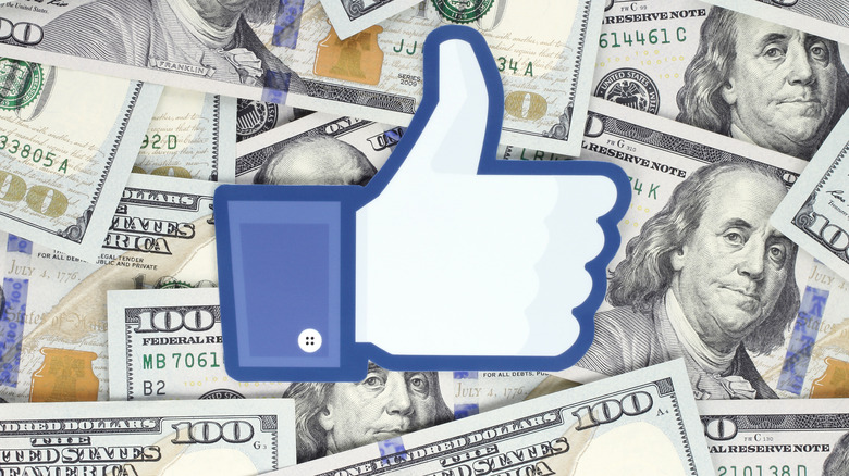 Facebook thumbs up and money