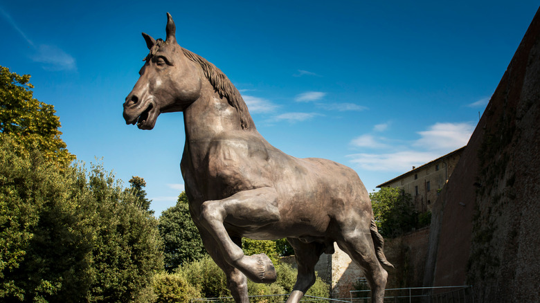 Leonardo's Horse statue in Tuscany