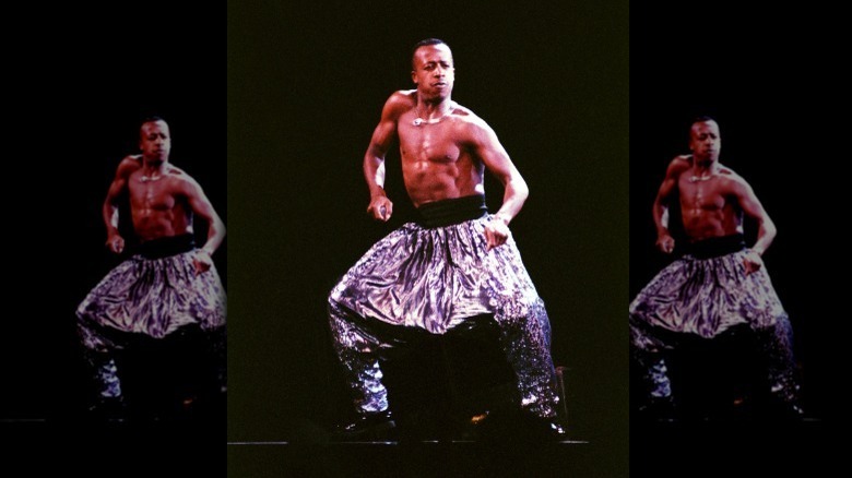 MC Hammer in parachute pants