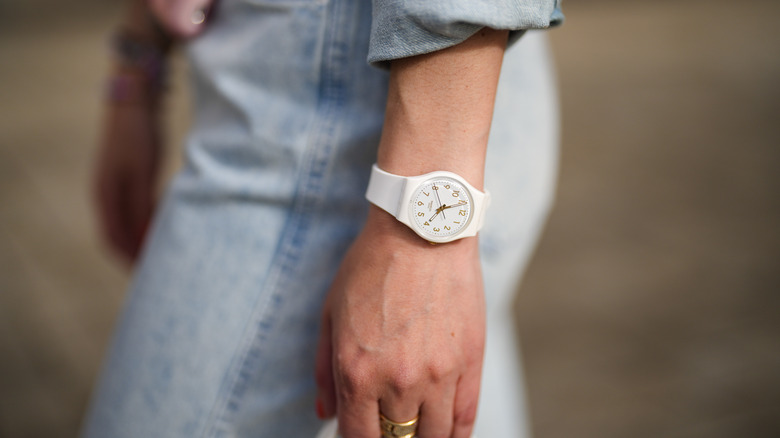 Person wearing a Swatch