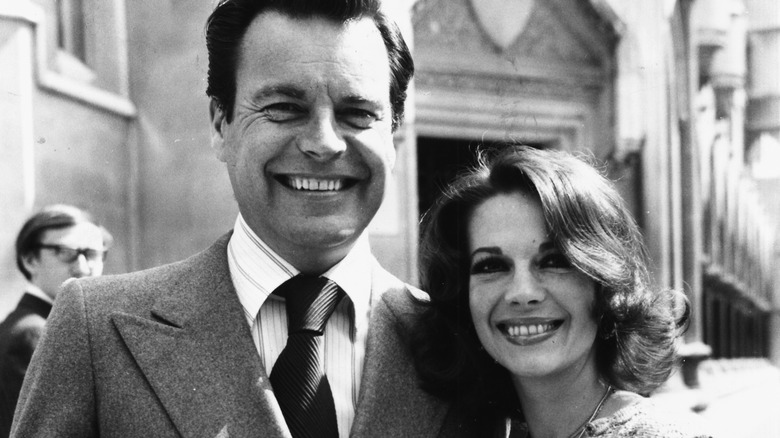 Natalie Wood and Robert Wagner smiling
